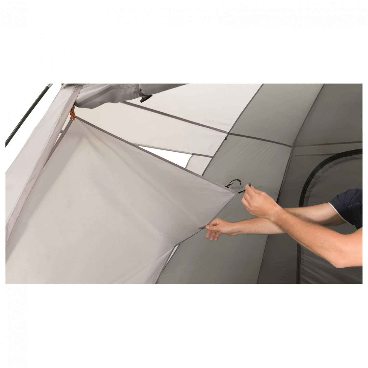 Easy Camp Fairfields - Bus-Vorzelt 9 Easy Camp Fairfields - Bus-Vorzelt – Bild 7